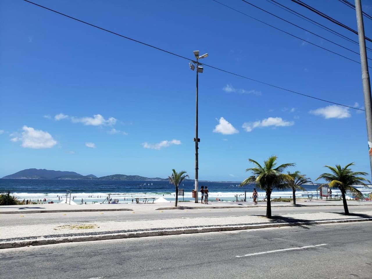Localizacao Imbativel! A 98M Da Praia Do Forte Com Conforto, Ar-Condicionado E Estacionamento! Cabo Frio Exterior photo